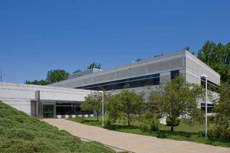 2000 Kubach Road
